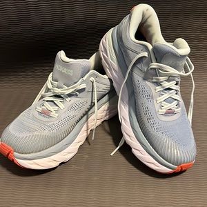 Hoka Bondi 7 Women’s running shoe Size 7.5 Wide